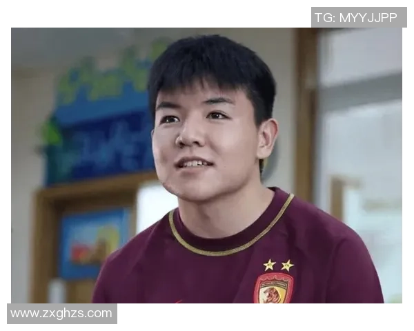 国内足球明星身高排行榜揭晓谁是最高球员引发关注与讨论